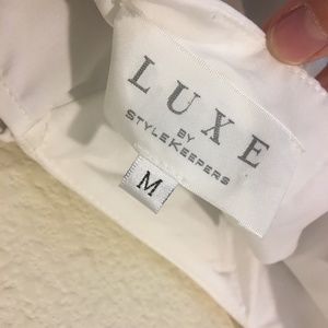 Luxe by Stylekeepers Tops - Luxe white ruffle one shoulder white top Luxe by Stylekeepers Tops - Luxe white ruffle one shoulder white top